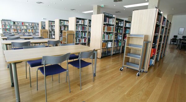 biblioteca_municipal_de_palmela_1_1024_2500