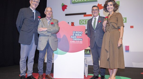 carlos_sousa__carlos_pesinho__alvaro_amaro_e_ana_teresa_vicente