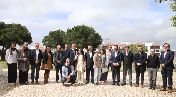 ena_orgaos_sociais_25_28