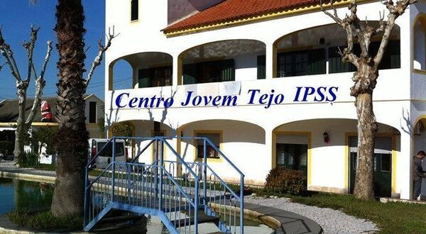 centro_jovem_tejo_associacao_logo_em_quinta_do_anjo_palmela_1