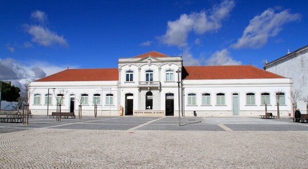 biblioteca_1_1024_2500