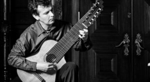 johnfletcheraltgitar_fotoernestoesteves