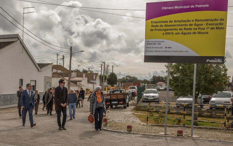 Visita a obra na Rua 1.º de Maio. 