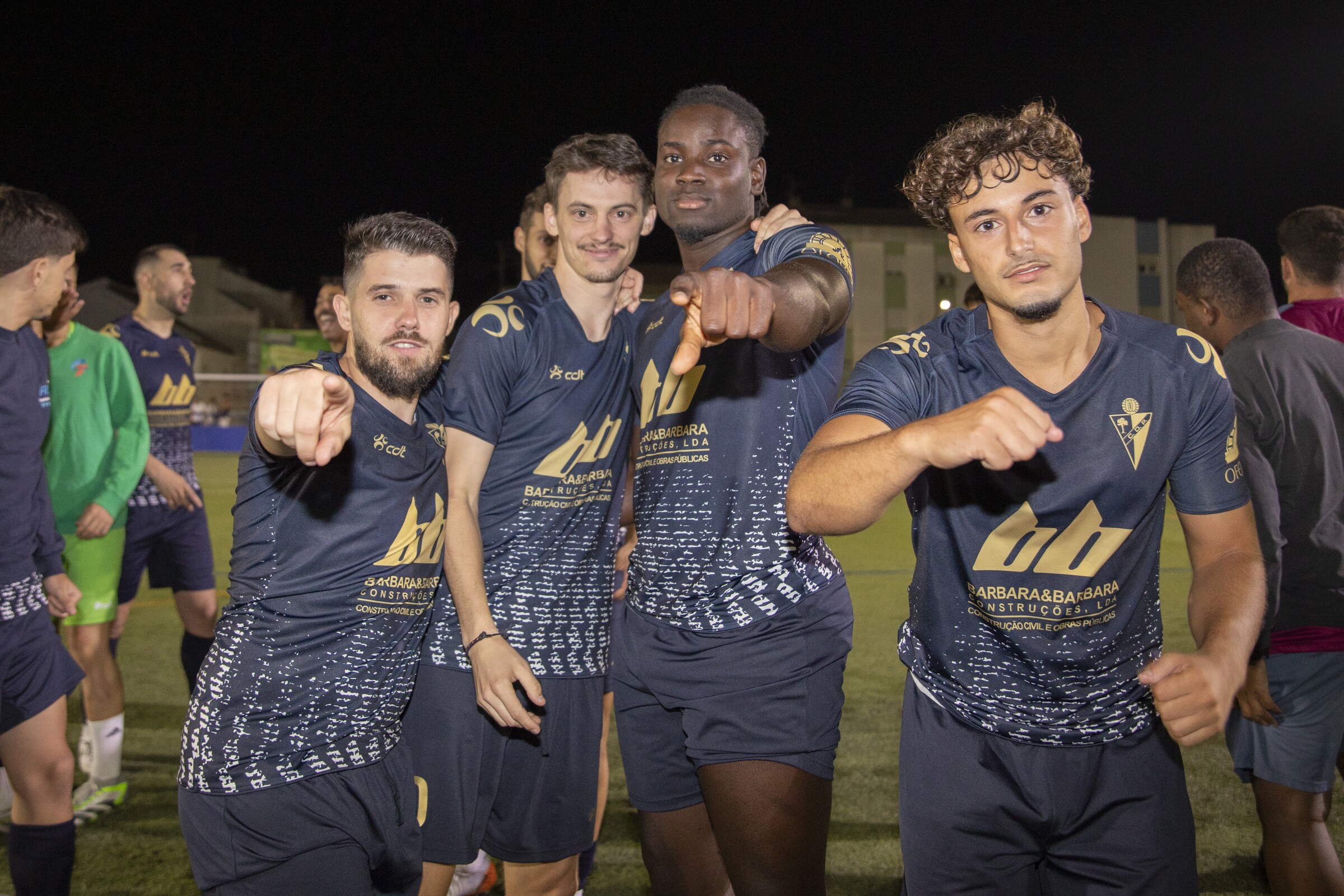 e_a_festa_do_futebol__jogadores_pinhalnovense_