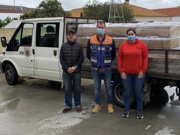 entrega_de_alcool_gel