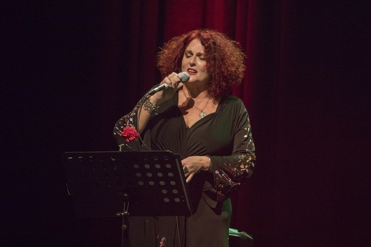 Concerto "Por Terras do Zeca", sem público, e transmitido em direto a partir do Cineteatro São Jo...