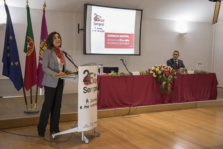  Sessão "Assembleia Municipal - Evocação ao 25 de Abril no Concelho de Palmela"