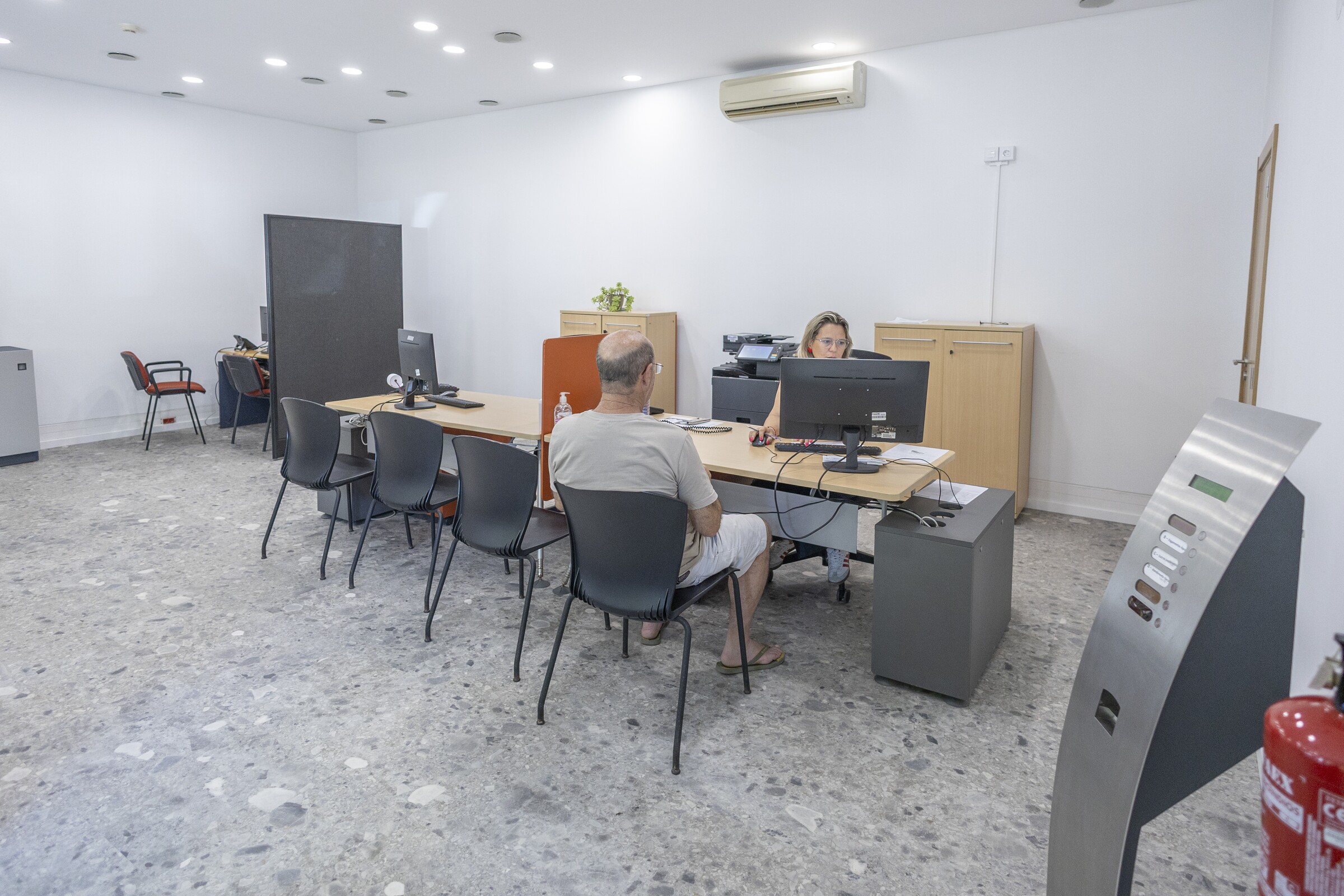 Atendimento e Polo Biblioteca Quinta do Anjo
