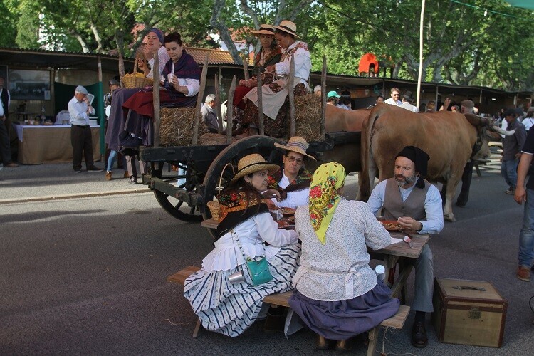 MERCADO CARAMELO À JANELA 