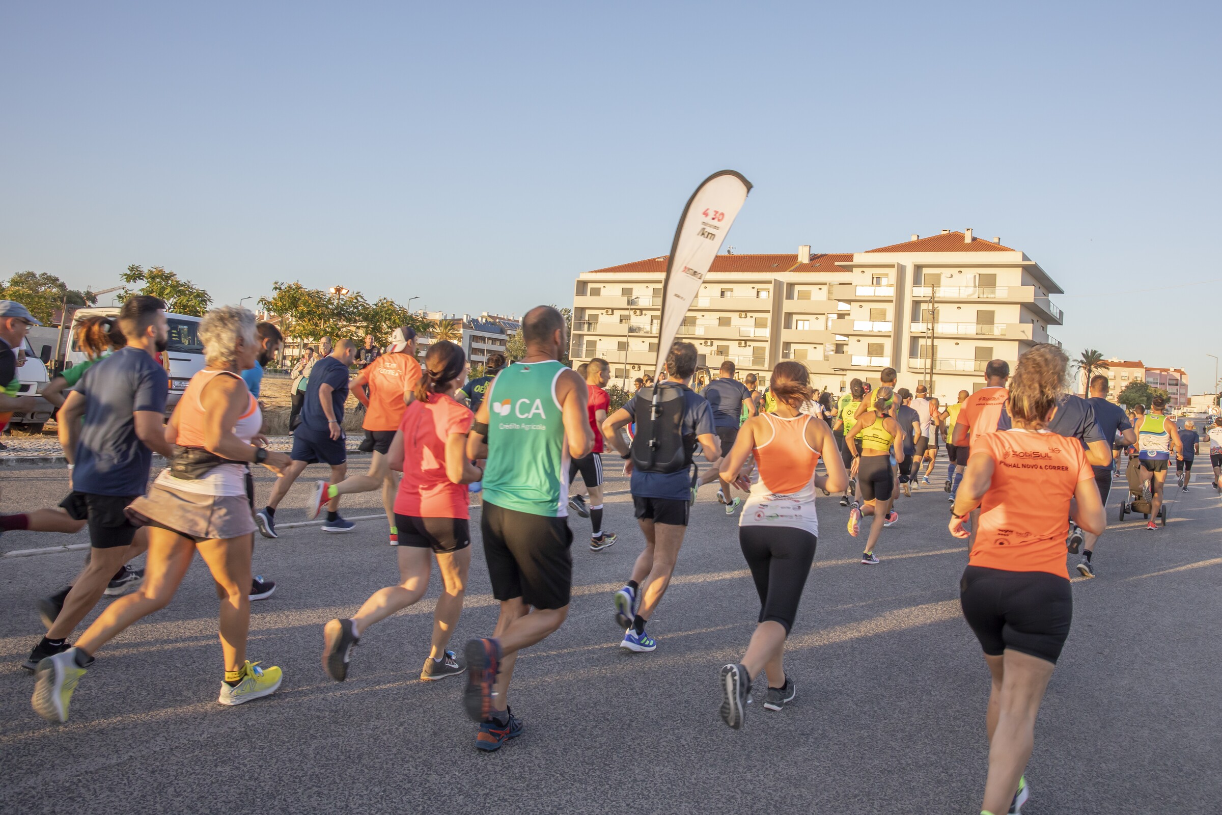 400 atletas na Pinhal Novo Night Run
