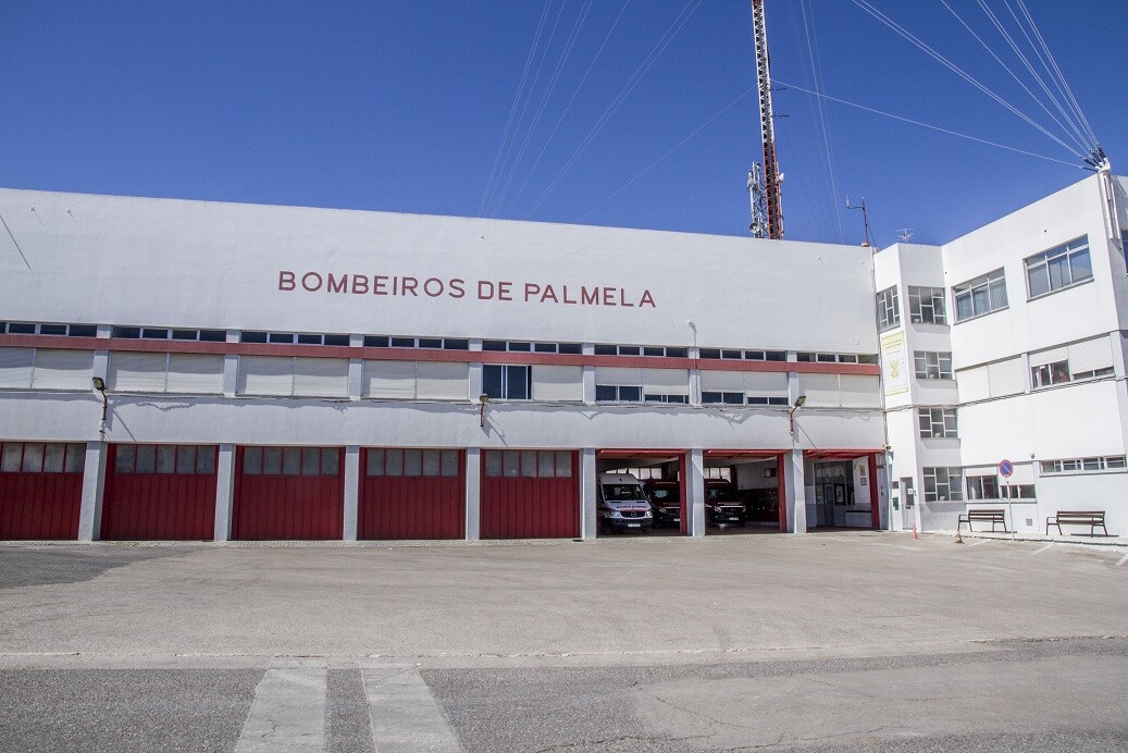 Bombeiros de Palmela: apoio de 29.249€ para veículo de transporte de doentes