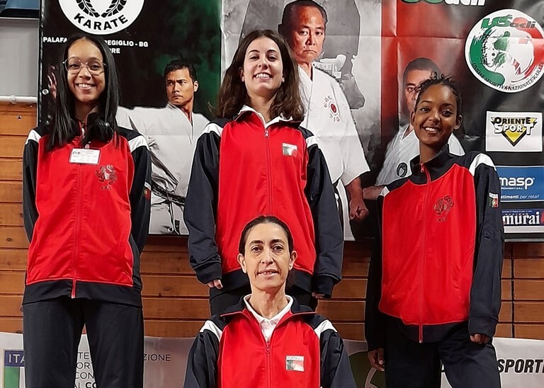 Karaté: atletas da Académica Pinhalnovense brilharam em Itália