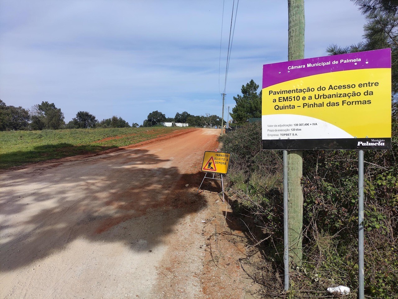 Acesso entre EM510 e Urb. da Quinta/ Pinhal das Formas  - Pavimentação já arrancou 
