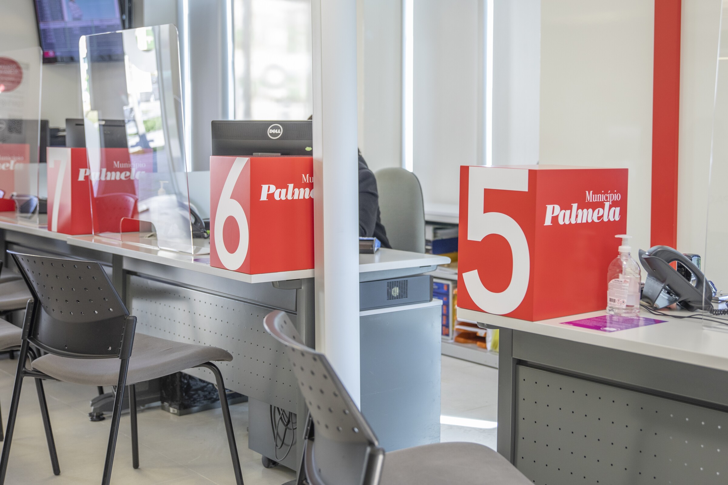 Atendimento Municipal de Palmela  Encerramento antecipado -  27 e 28 fev.