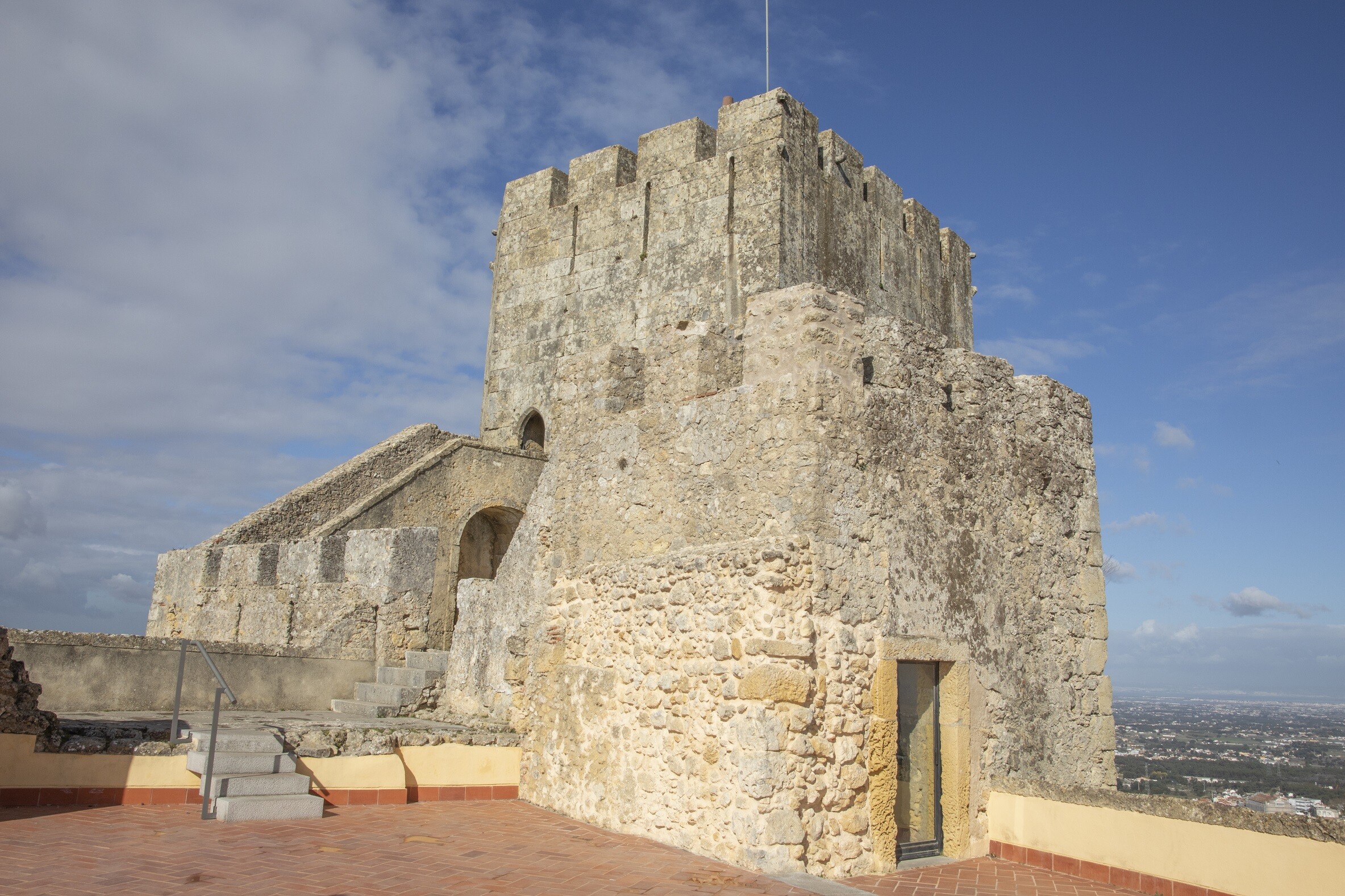 Torre de Menagem/Castelo de Palmela: lançado concurso para projeto de recuperação 