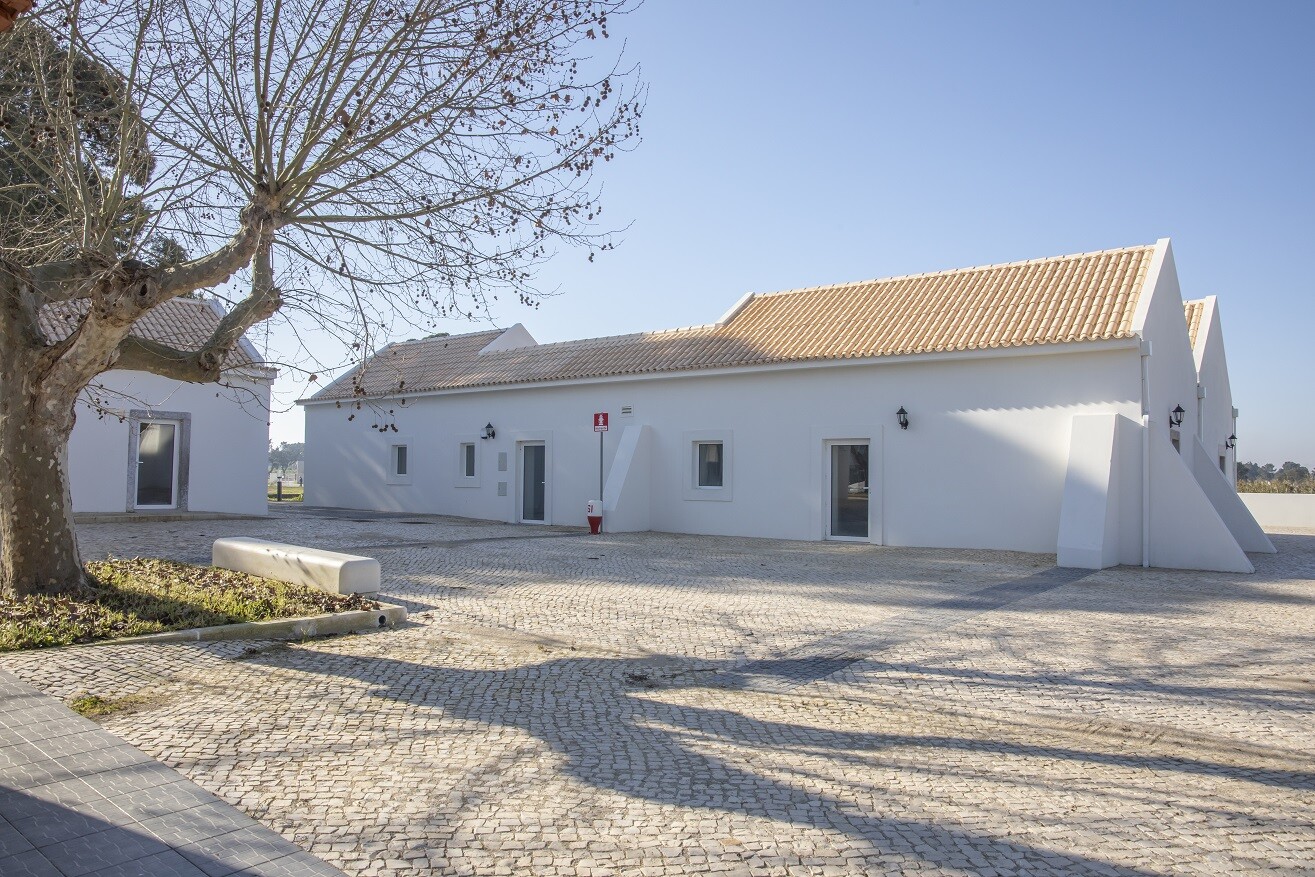 25 de Abril - Inauguração Monte Francisquinho: Pinhal Novo ganha Centro Comunitário