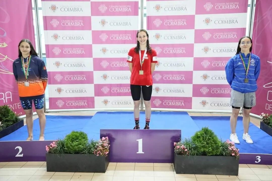 Leonor Parente é Campeã Nacional de Natação 