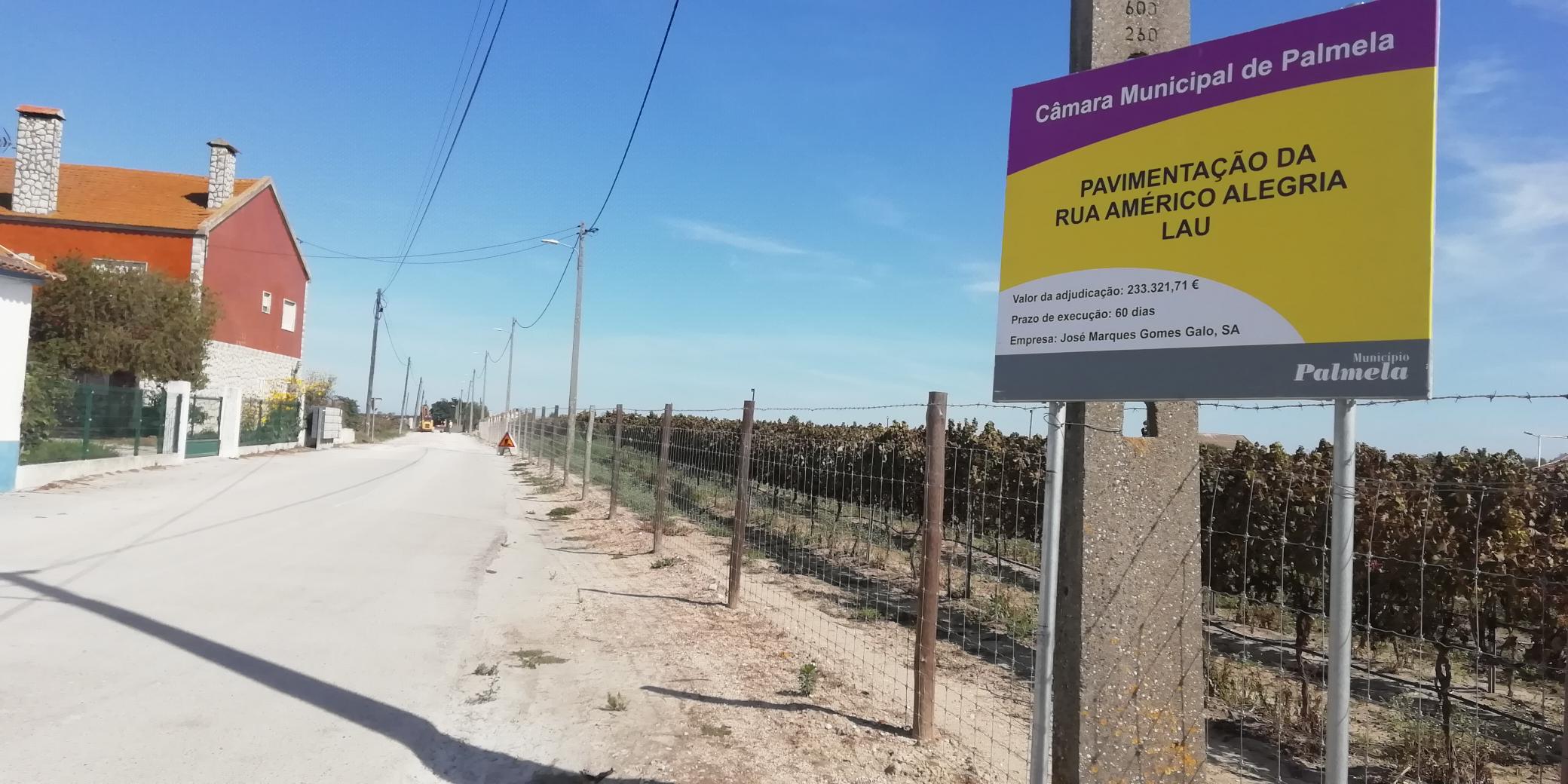 Rua Américo Alegria/Lau: pavimentação a decorrer