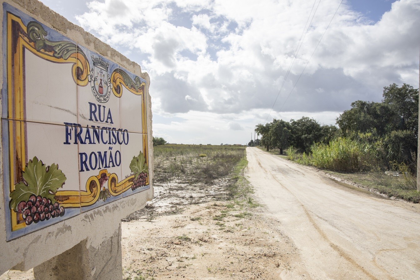 Rua Francisco Romão/Agualva: concurso para pavimentação