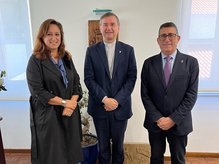 Bispo de Setúbal recebido na Câmara de Palmela