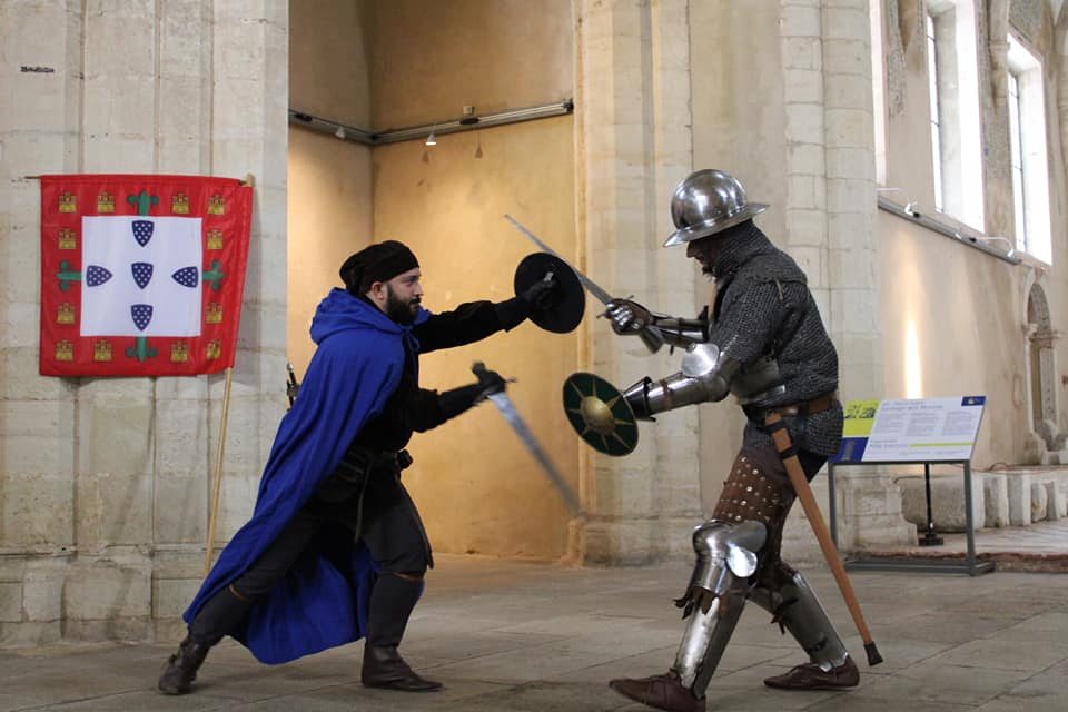 Assista a uma demonstração de esgrima histórica no Castelo!