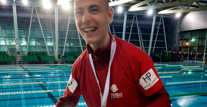 Rafael Cristina é Campeão Nacional de Natação Adaptada 