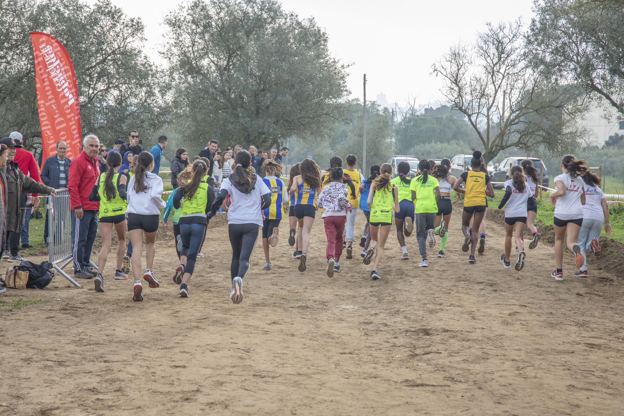 Campeonato Regional de Corta Mato Atletas do concelho conquistam lugares no pódio
