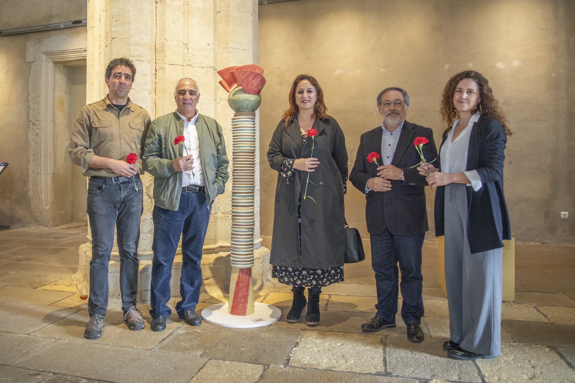 “Semente de Liberdade”: visite a exposição de escultura até 30 junho!