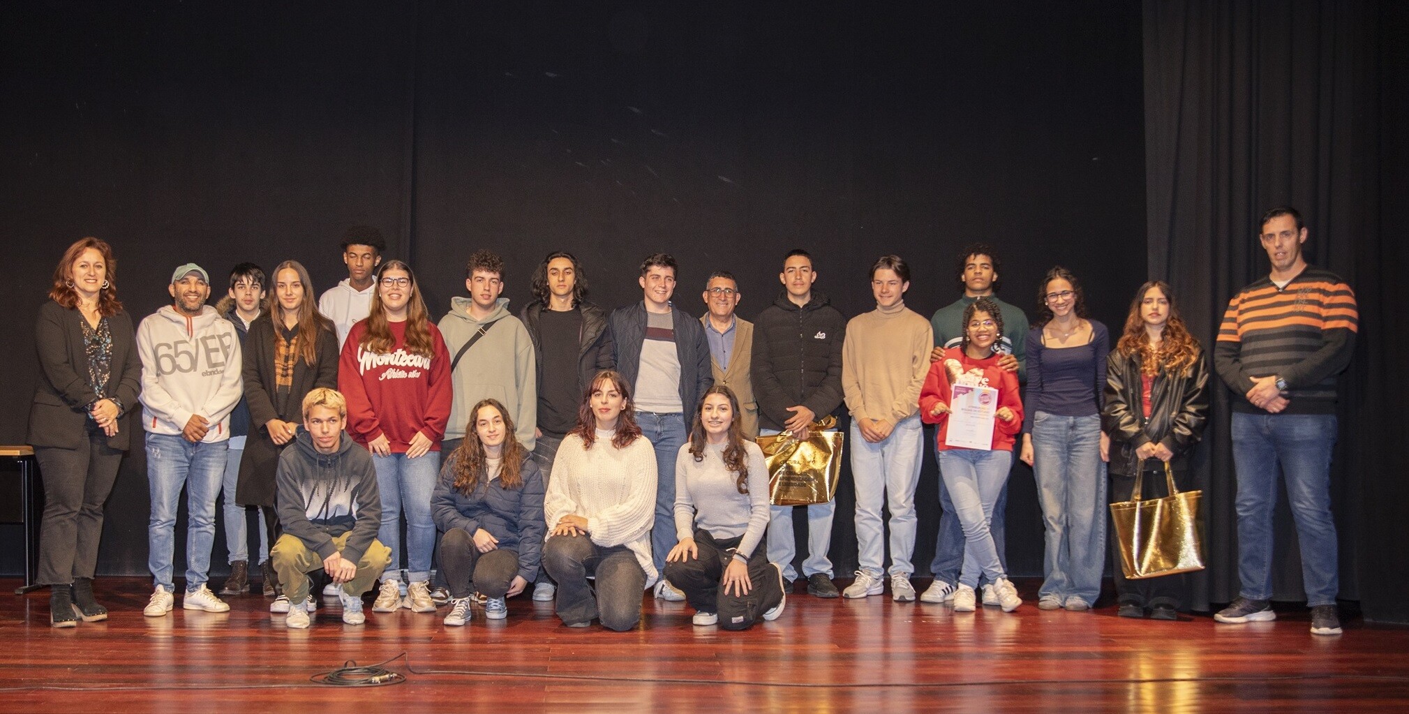 74 alunas/os receberam Bolsas de Estudo 2023/2024