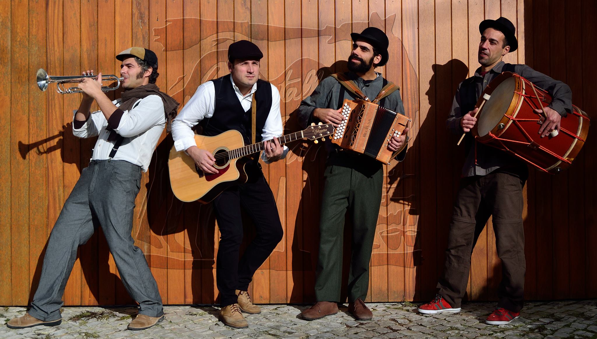 Participe no Baile de Danças Tradicionais do Mundo! – 12 maio