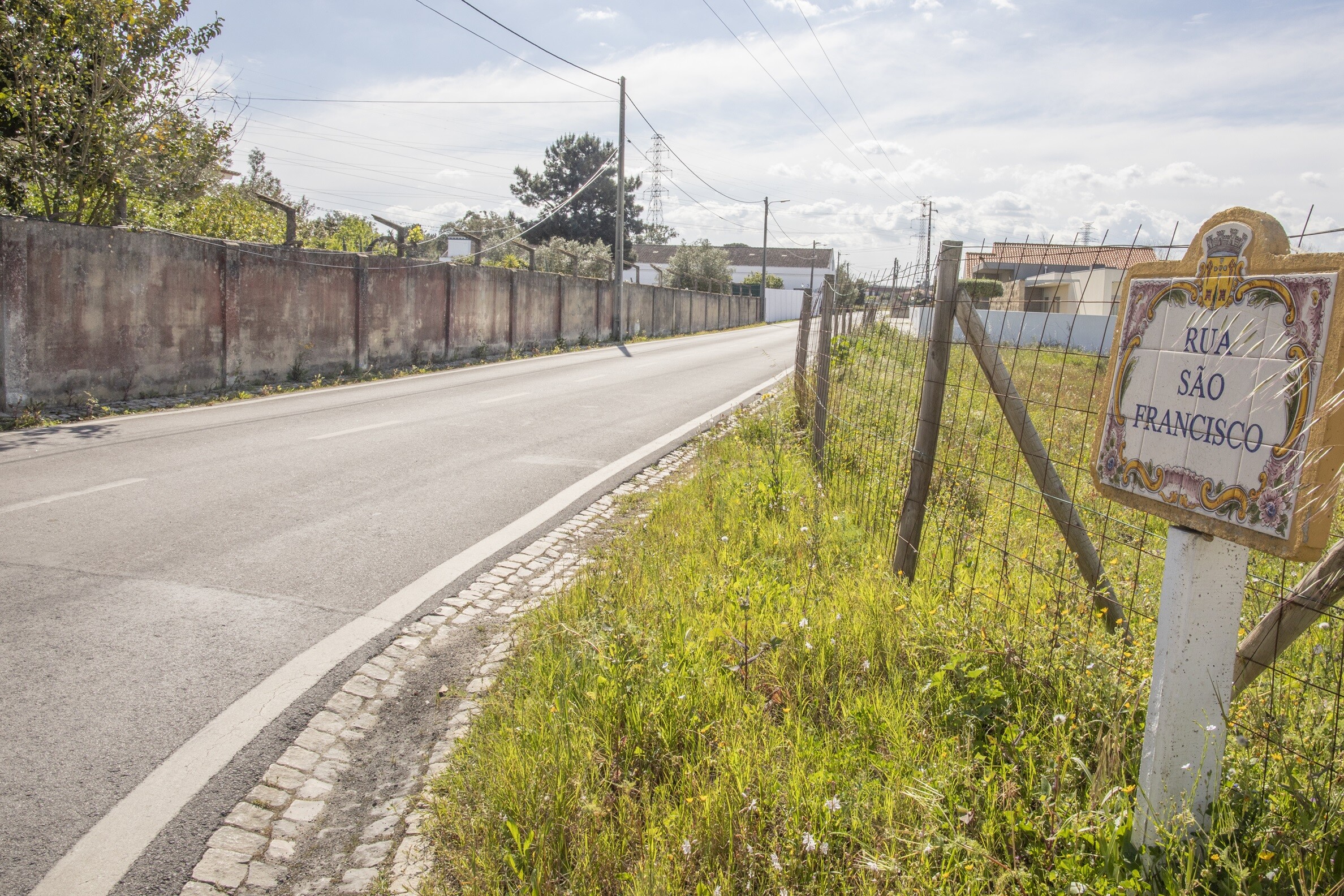 Lagoinha/Rede de esgotos: adjudicado troço Rua S. Francisco/Rua da Paz 