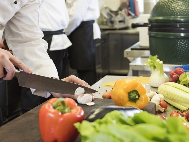 Câmara lança concurso para 2,3 ME em refeições escolares