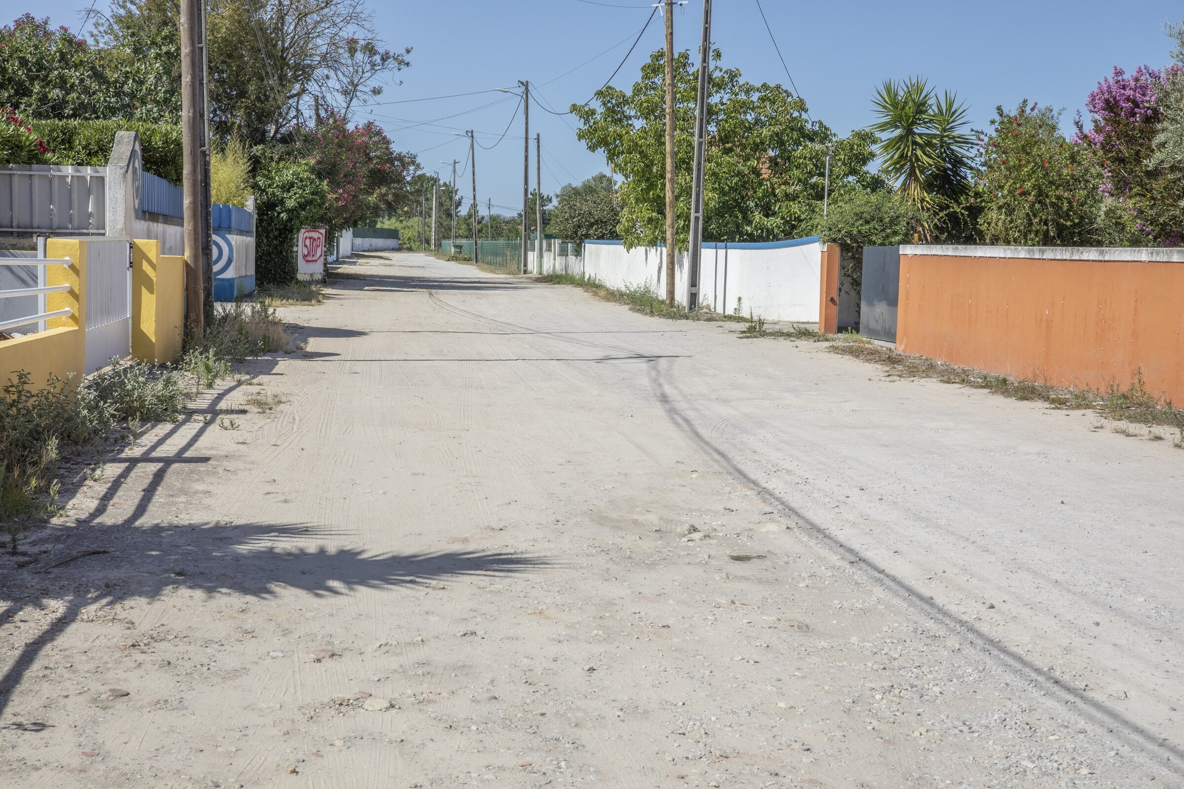 Rua Montinhoso/Pinhal Novo - Pavimentação adjudicada 