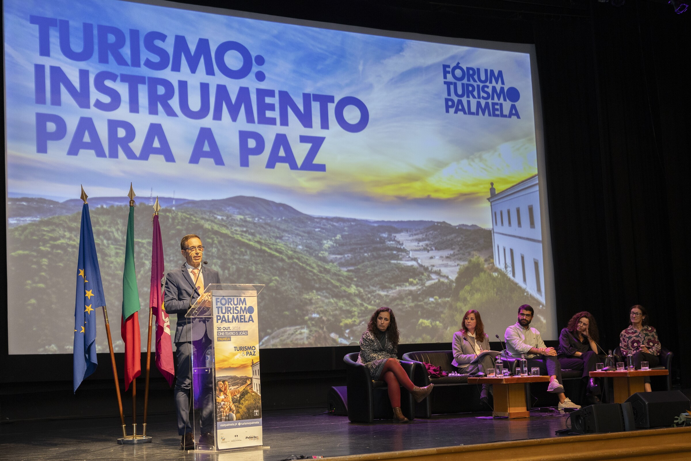 Fórum Turismo Palmela refletiu sobre papel do Turismo na promoção da paz