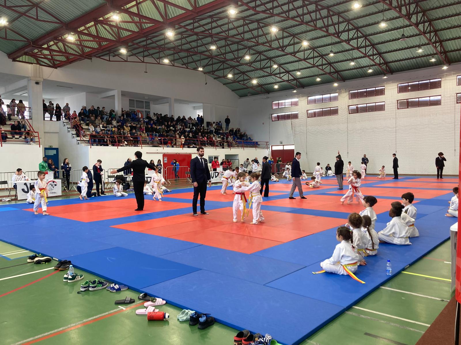 Jornadas da Juventude reuniram 200 judocas em Pinhal Novo