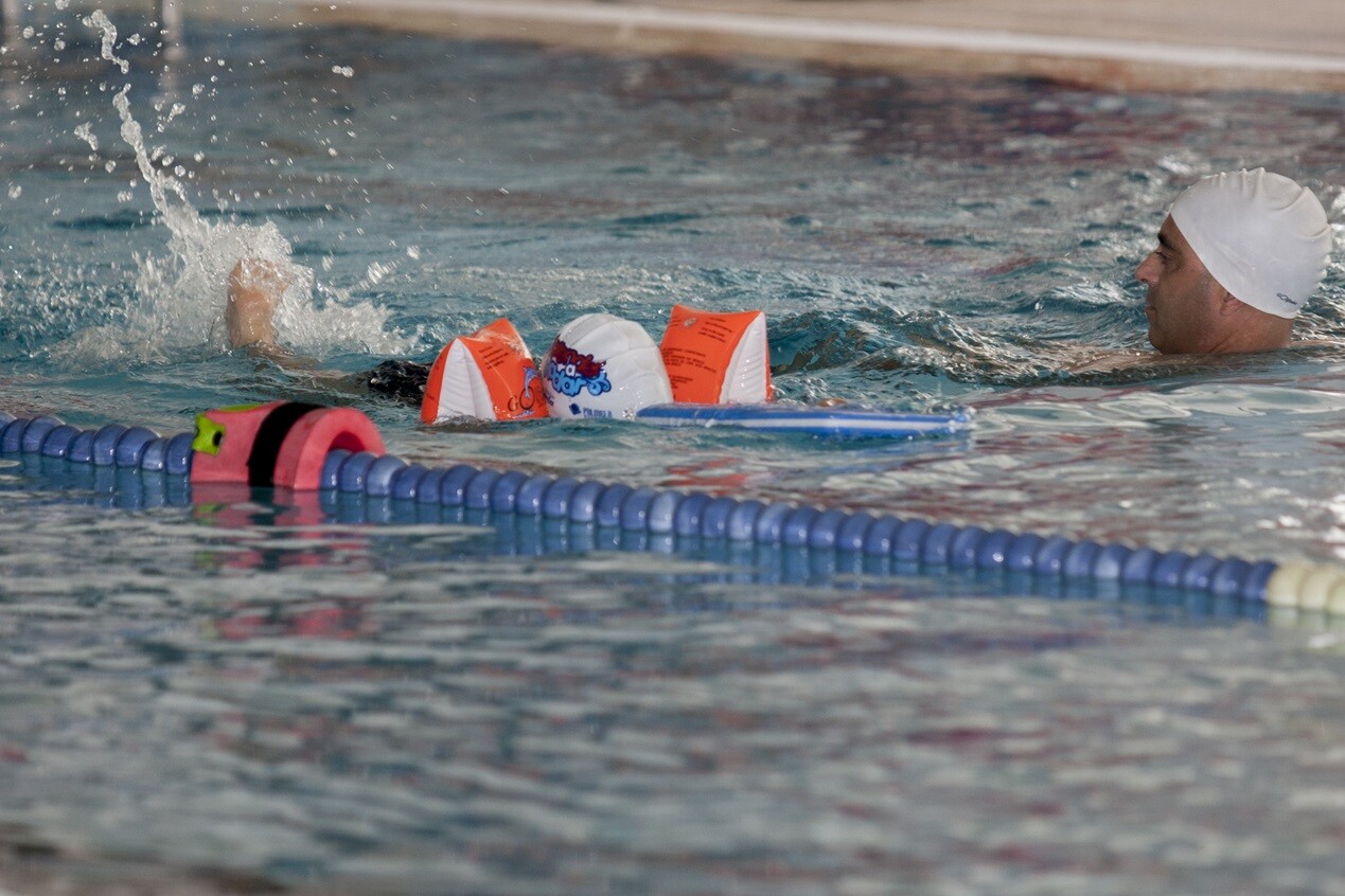 “Aprender a Nadar”: 3.º curso arranca em março com 540 alunas/os