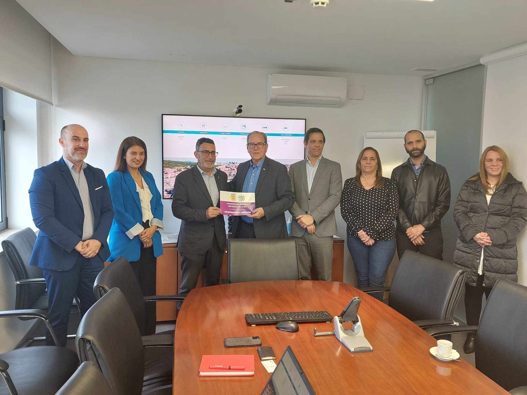 Ilha devastada por furacões em 2024 Palmela solidária com o povo cubano