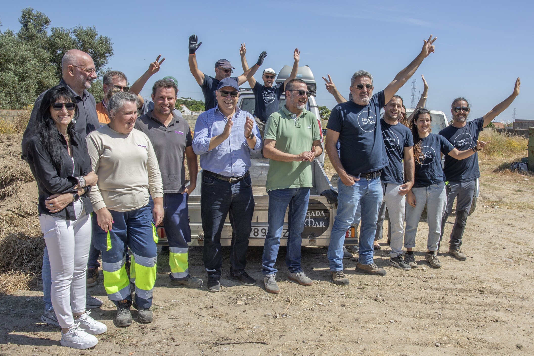 Dia Mundial do Ambiente/“Tudo é aMar” já no terreno - recolha de resíduos abandonados decorre até...