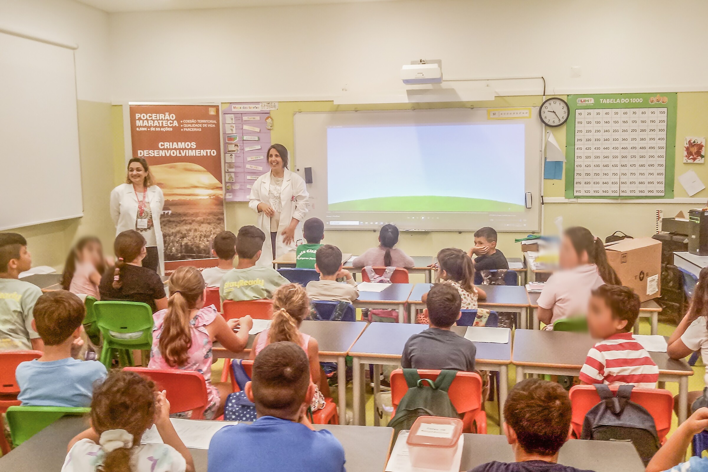 Agrupamento de Escolas José Saramago - Município entrega Kits de Prevenção da Pediculose