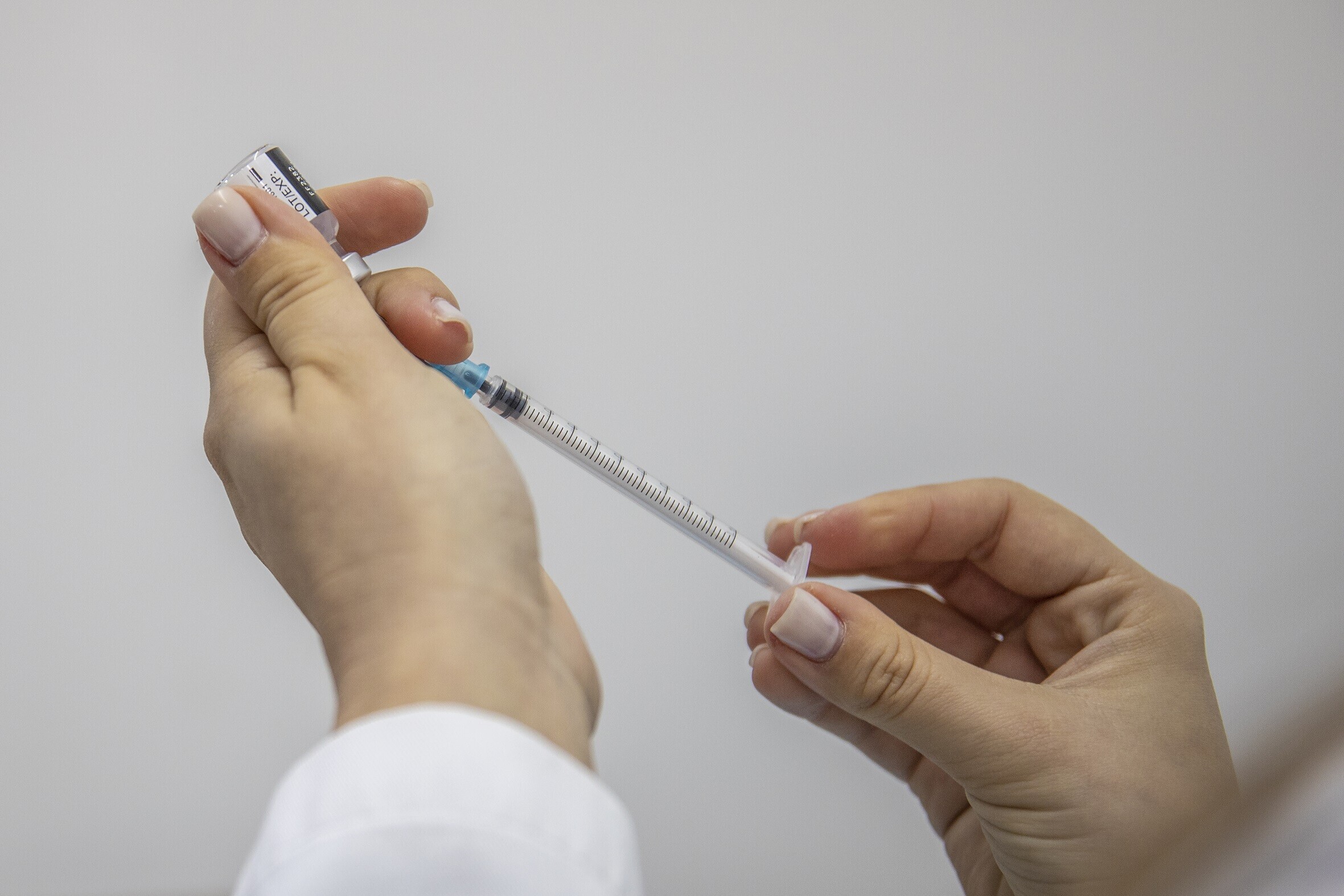 Vacinação Gripe/Covid em Lares - Município colabora no transporte de profissionais de saúde