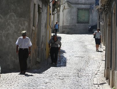 Infraestruturas e Pavimentação de Arruamentos: Empreitada avança para novo troço da Rua Jaime Afr...