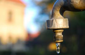Mau tempo na origem do corte no abastecimento de água em Pinhal Novo 