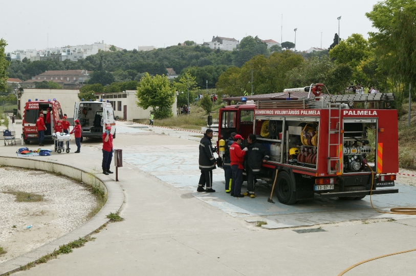 Simulacro de acidente rodoviário em Águas de Moura envolve todos os agentes locais da Proteção Civil