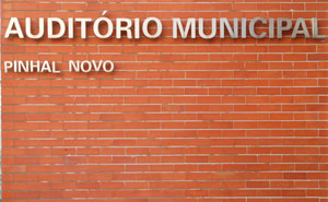 Câmara e Movimento Associativo promovem Sessão Comemorativa dos 40 anos da Constituição