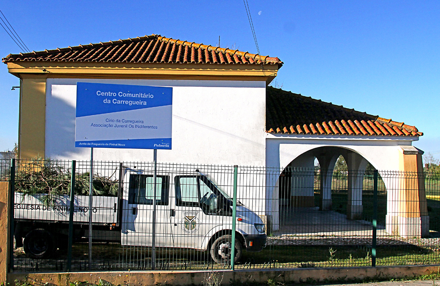 Antiga Escola vai ser Centro Comunitário da Carregueira