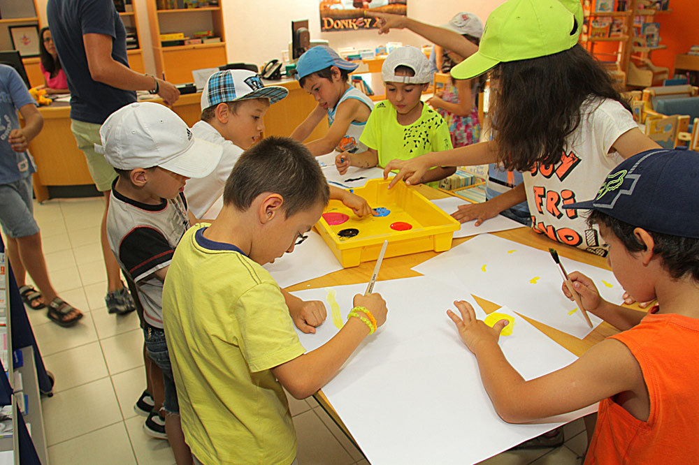 “O comboio das histórias em viagem de verão”: Rede Municipal de Bibliotecas do Concelho de Palmel...