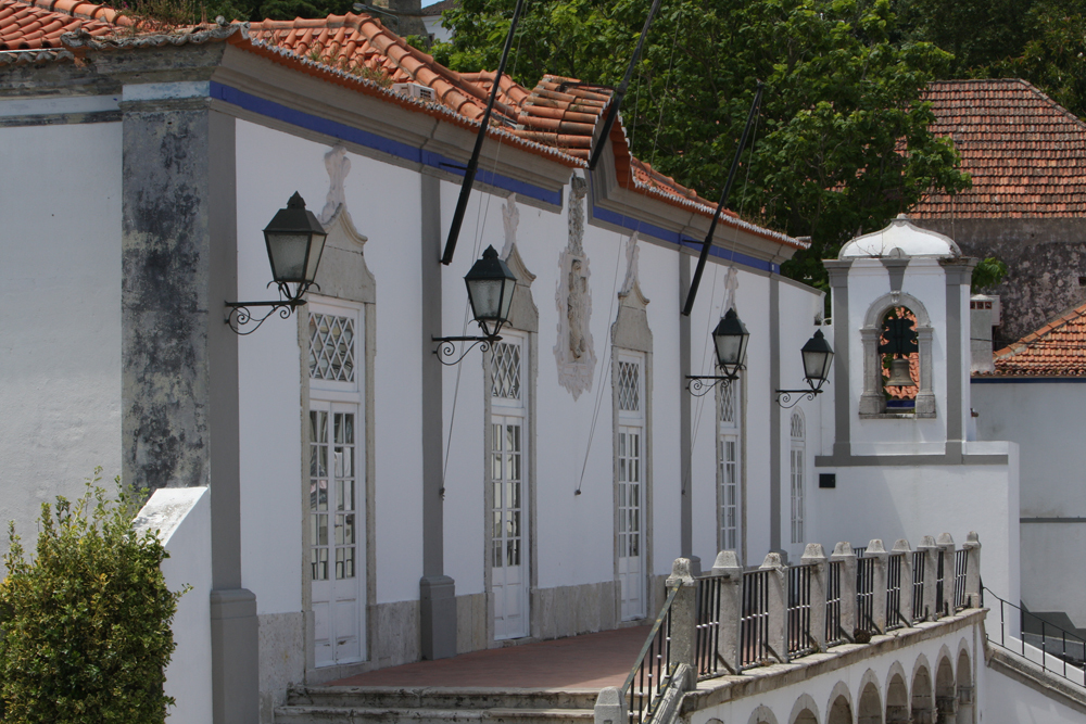 Primeira fase da requalificação da Estrada de Vila Amélia em curso