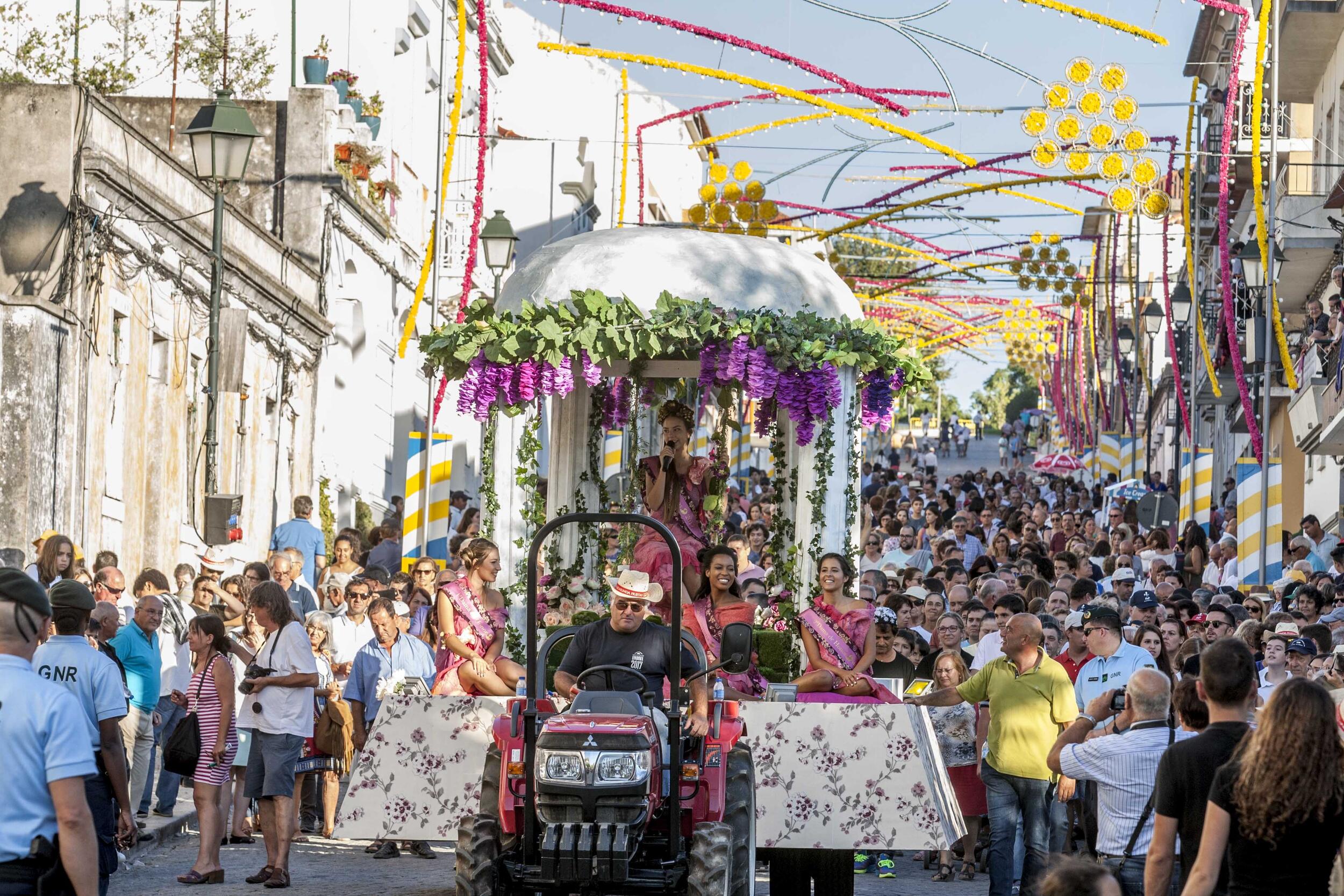 Município saúda 55.ª Festa das Vindimas