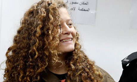 Moção condena detenção de Ahed Tamimi e exige a sua libertação  e a de todos os menores palestinos 