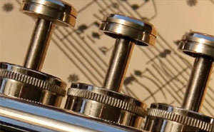 Associação Juvenil Odisseia promove conversa sobre a importância da música no desenvolvimento da ...